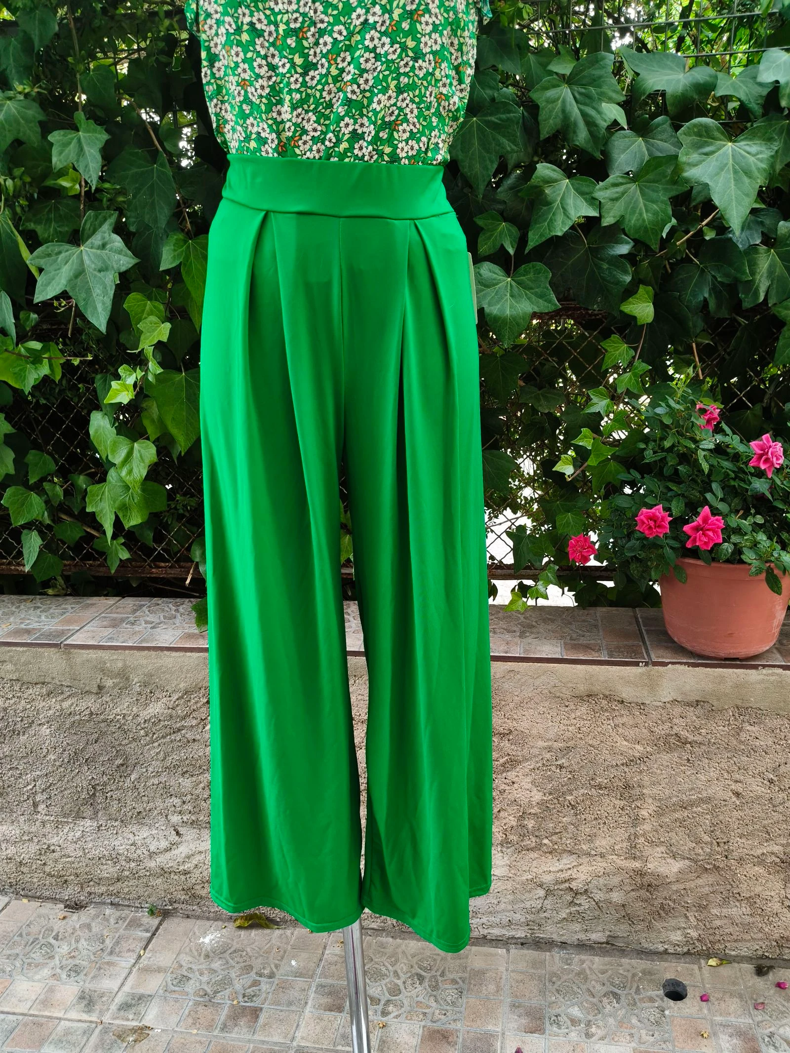 Pantalona fluida verde com pregas – photo 2